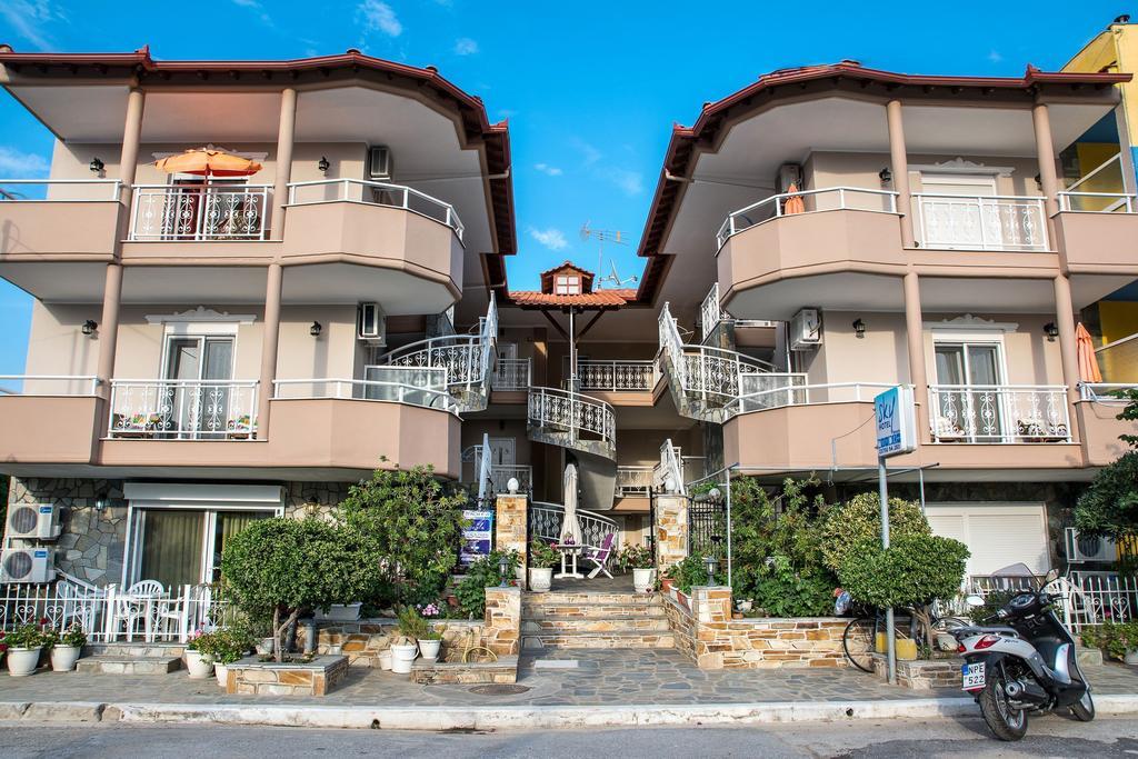 Sky Hotel Sarti Dış mekan fotoğraf